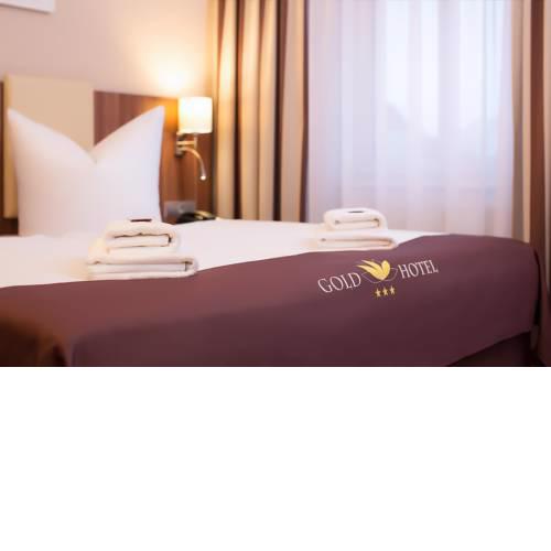 Gold Hotel