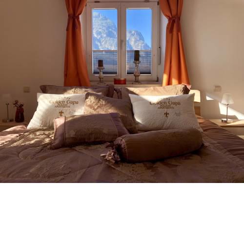 Golden GaPa Central Family Apartment 30