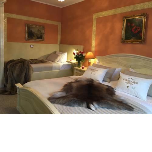 Golden GaPa Large Family Penthouse 6