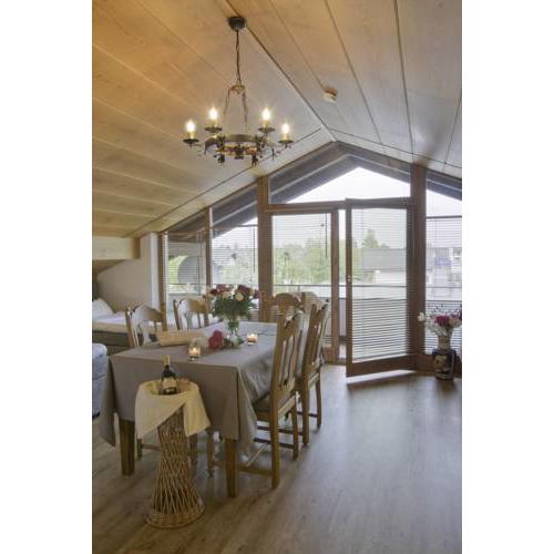 Golden GaPa Studio Penthouse 12