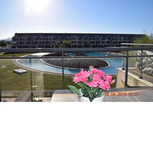 Golf Panoramica apartamento con piscinas , pistas de padel y tenis