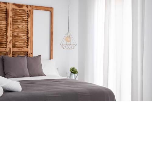 GOMEZ ROOMS
