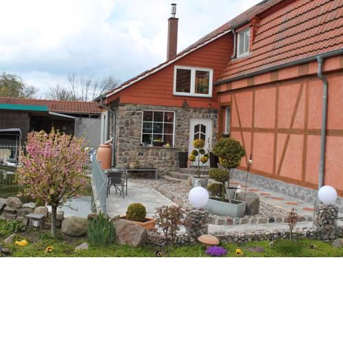 Gorgeous Apartment in Grundshagen with parking