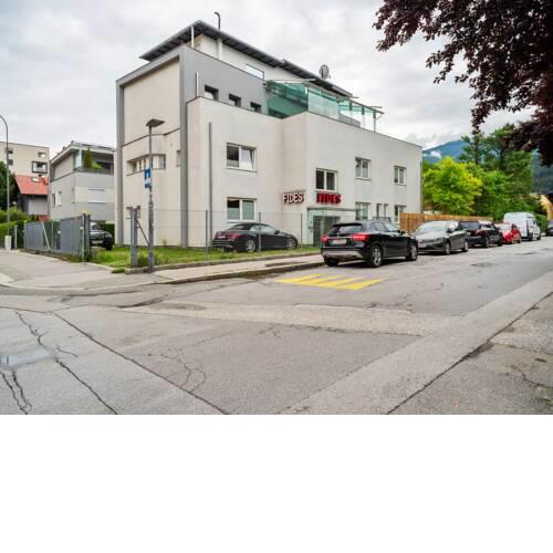 Gorgeous Apartment in Innsbruck near Ambras Castle