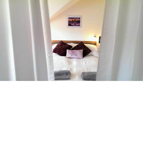Gorgeous Flat Amazing Location Walking dist Castle