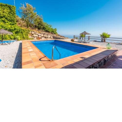 Gorgeous holiday home on the hills of Torrox with fabulous sea views