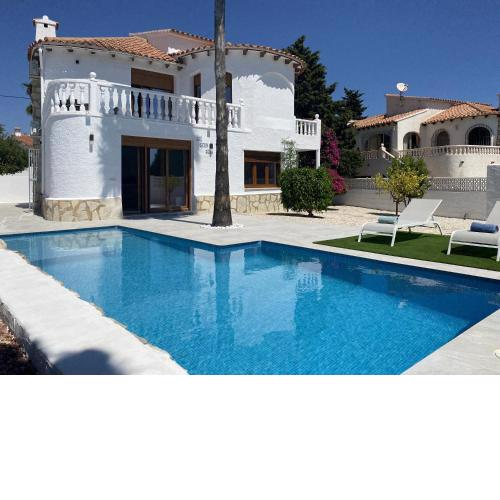 Gorgeous Newly Renovated Villa in Calpe