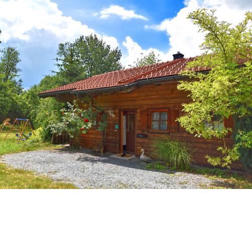Vintage Holiday Home With Garden In Grafenried