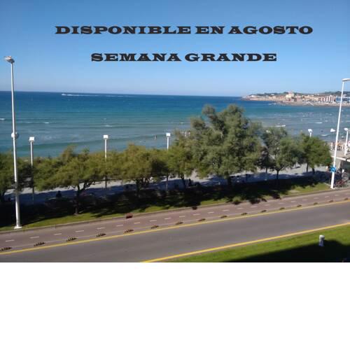 GRAN APARTAMENTO EN PRIMERA LINEA DE PLAYA