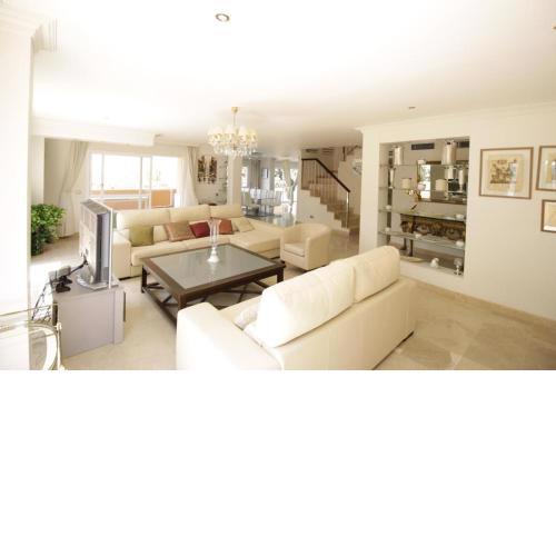 Gran oportunidad! Apartamento de lujo en frente del Palacio del Rey Salman