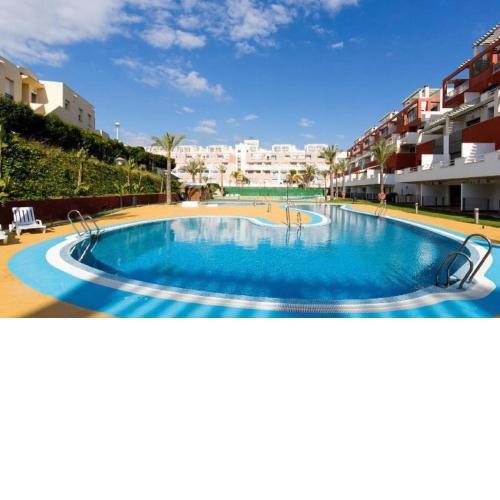 Gran terraza, 3 piscinas, jacuzzi