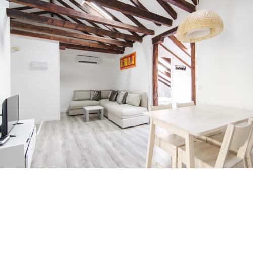 Gran Via Apartment