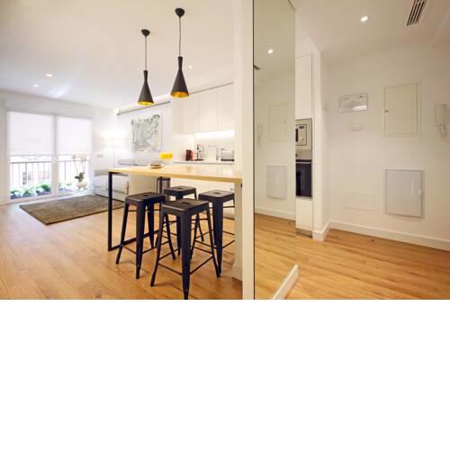 Gran Vía Suite II by Madflats Collection