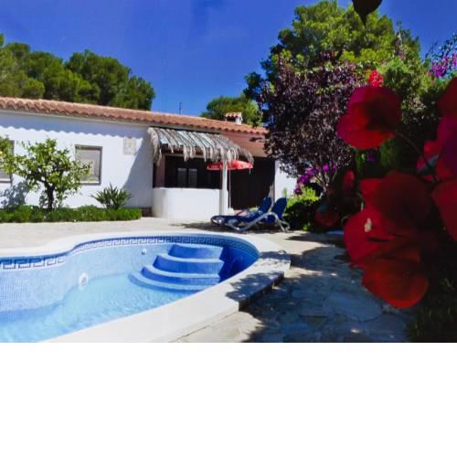 Gran villa con piscina_torrent del pi