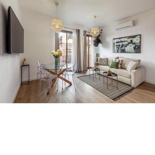 Granaxperience city central modern apartment. WIFI