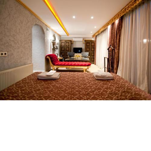 Grand Ambiance Hotel