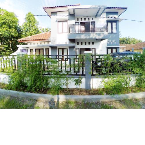 Grand Purwomartani Homestay Jogja