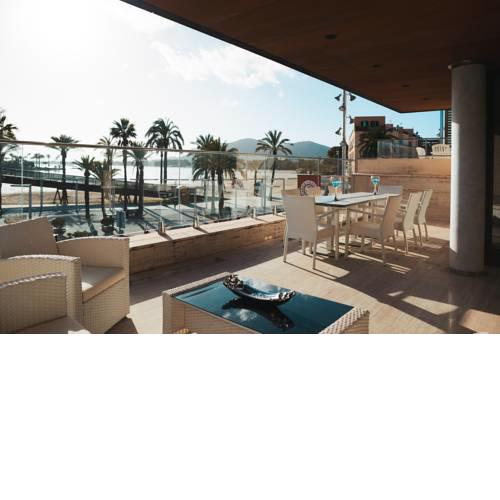 GRAND TERRACE APARTMENT in Puerto de Alcudia