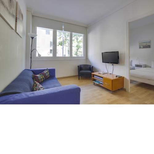 Great 2bed next to Arc de Triomf