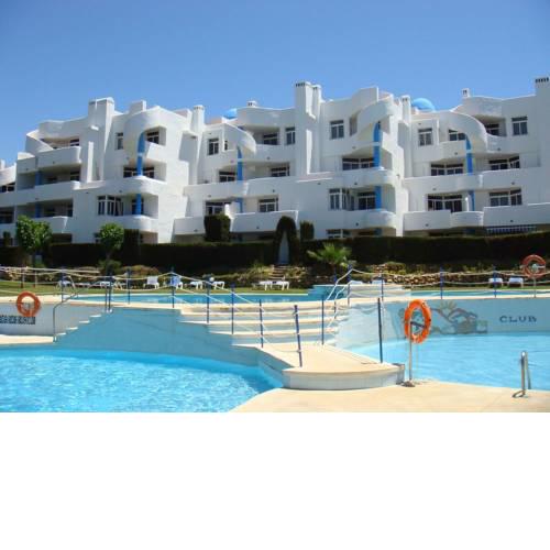 Great ground floor 3Bed direct to swiming pool private garden 8 pax nr 89 IR82