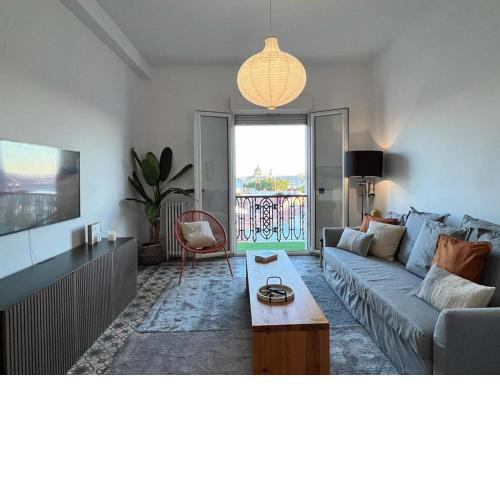 Great views-Luxury apartment in central Gran Vía.