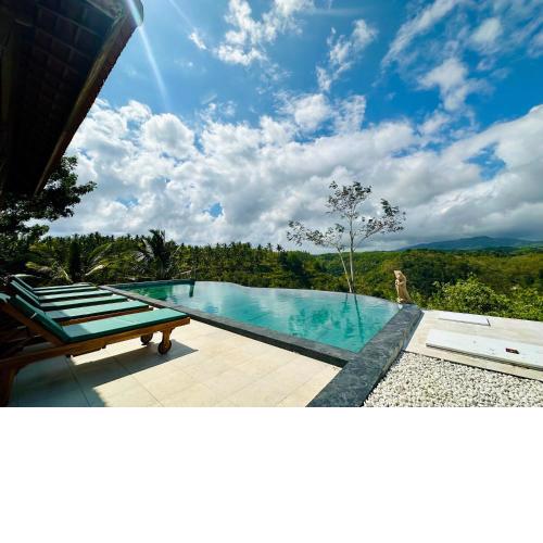 Green Coco Suite