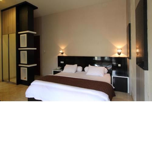 griya desa hotel & pool