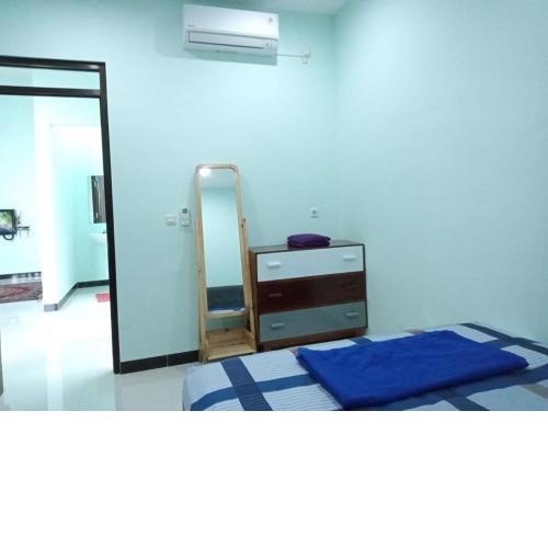 Griya Rejeki Homestay by FH Stay