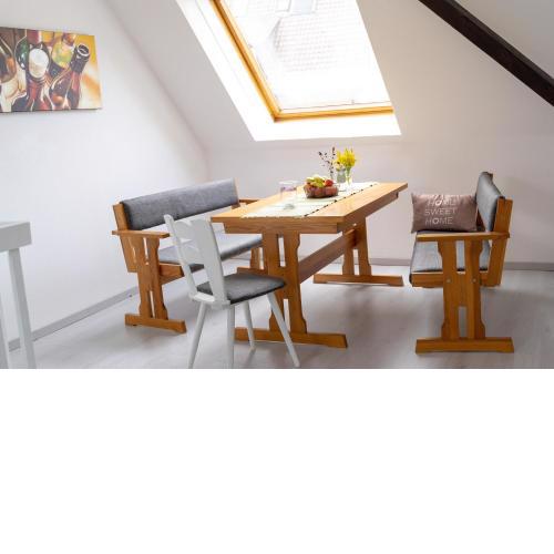 Große 3-Zimmer Maisonette Wohnung in Neuhausen