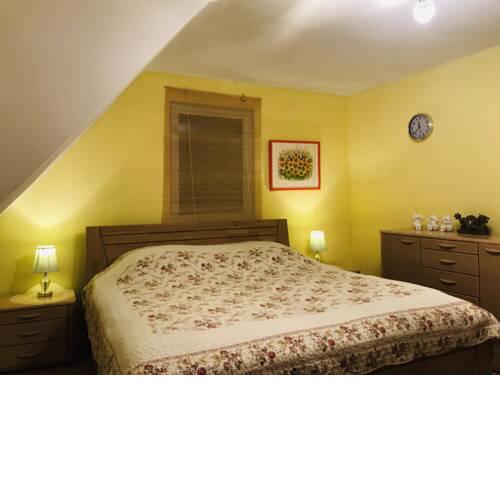 Große und helle 3 Zi. Wohnung in Schwarzwald & nette, gemütliche 1 Zi. Wohnung