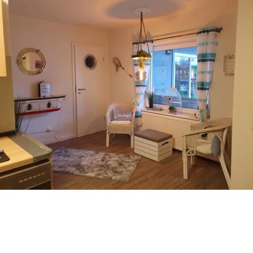 Große Wohnung mit Terrasse und Grill