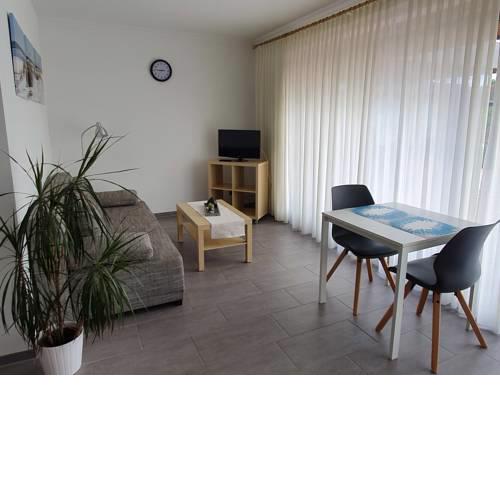Große Wohnung mit Wintergarten und Terrasse