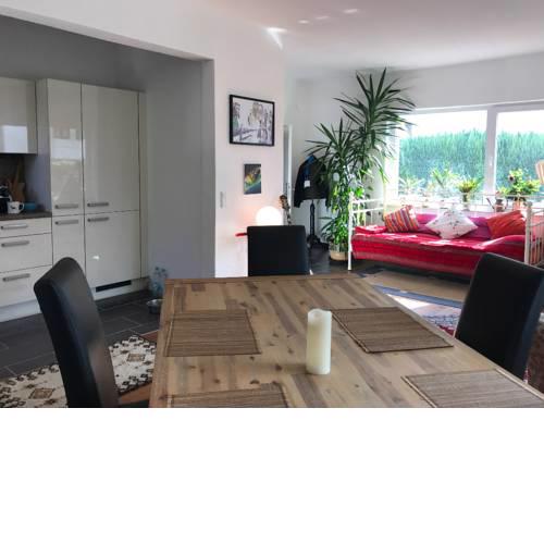 Großes, helles Apartement - Nähe Marburg & Gießen