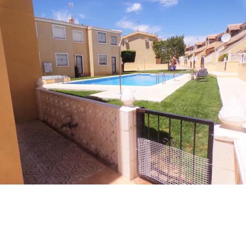Ground Floor Apartment Overlooking Pool
