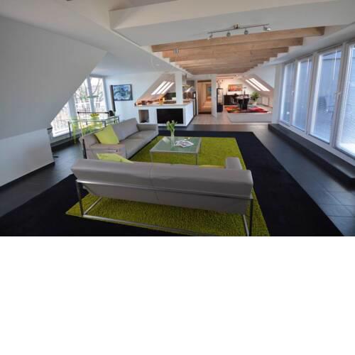 Großzügiges Luxusloft über den Dächern von Kiel
