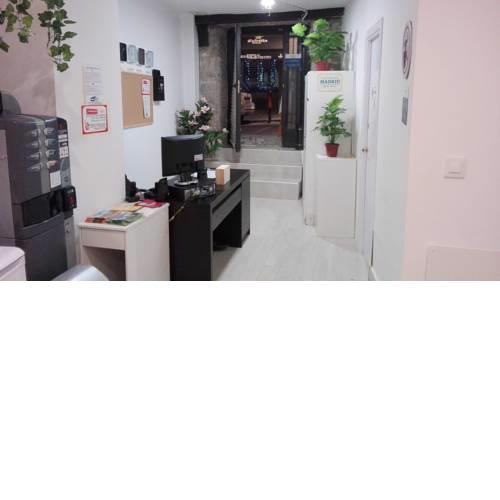 GRUPO RH - HOSTEL
