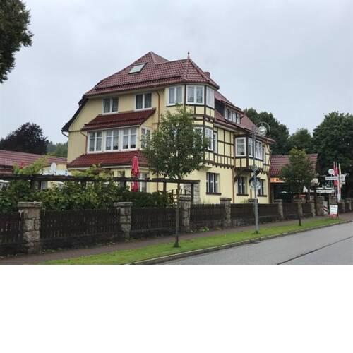 Gruppenhaus zur Brockenbahn