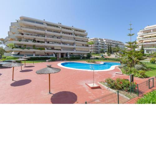 Guadalmina Luminoso Apartamento con Vistas Piscina