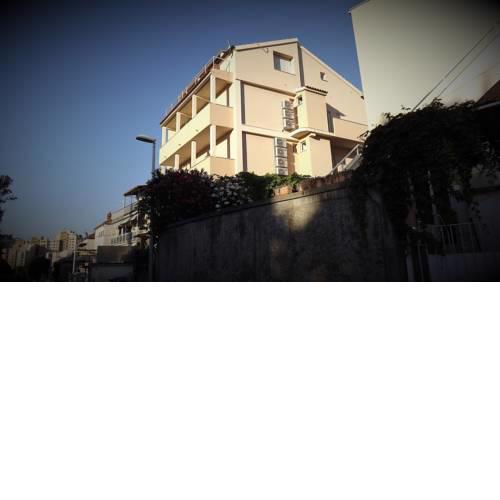 Guest House Vujevic