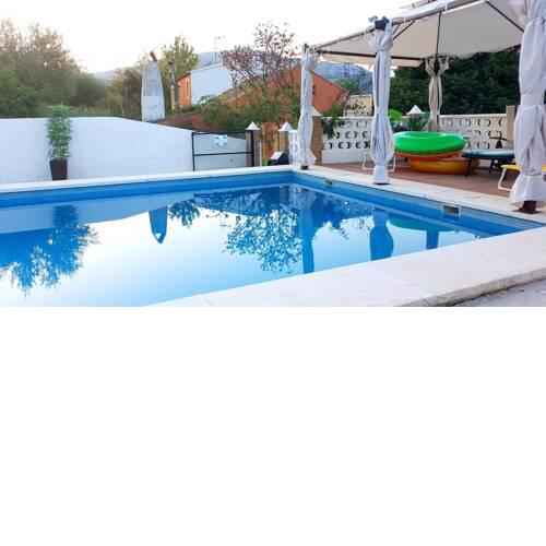 guest room with pool