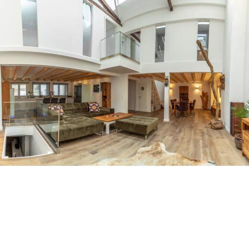 Luxery Loft