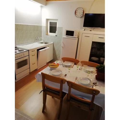 Guesthouse Brodarica (3814)