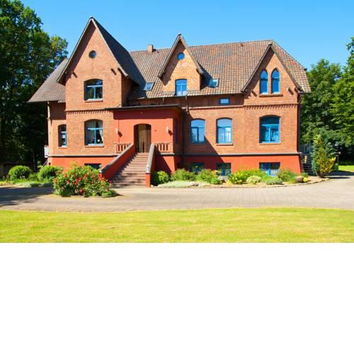 Gutshaus Dumsevitz mit 2 Ferienwohnungen