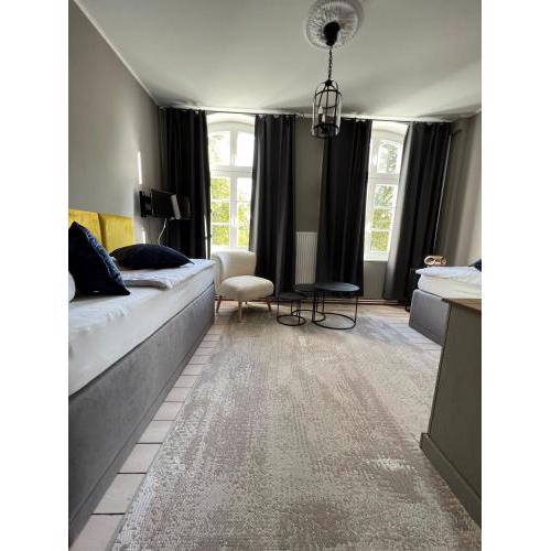 Gutshauszimmer Neu Gaarz