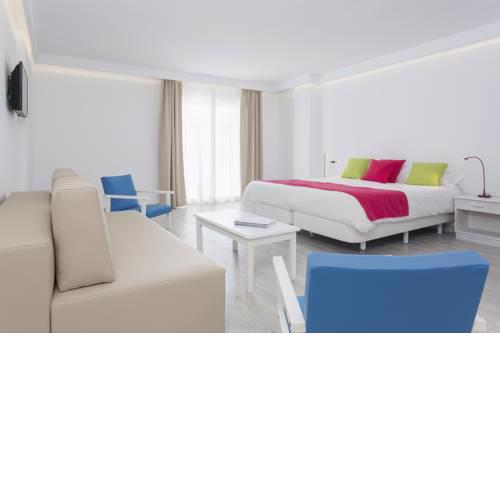 Guya Wave Hotel