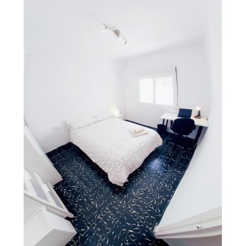 Habitación cómoda con vista lateral a la ciudad