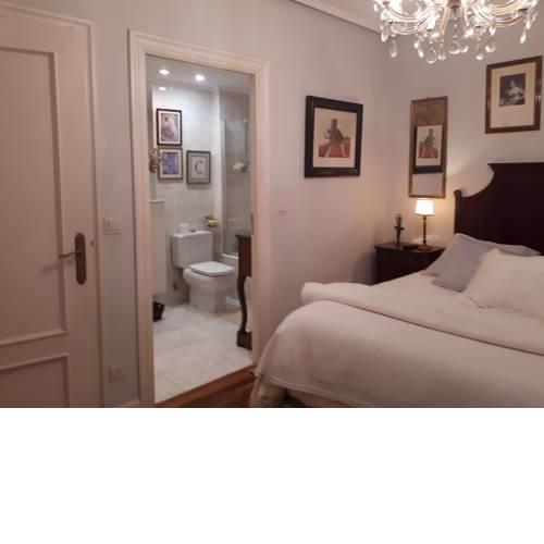 Habitación con baño privado en Duplex Getxo