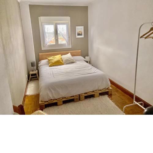 Habitación doble. Relax, surf y montaña