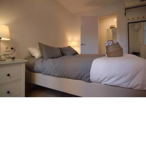 Habitación independiente-Junto a IFEMA y AEROPUERT1