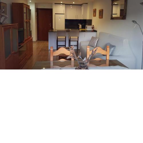 Habitación privada, cerca a la playa y centro